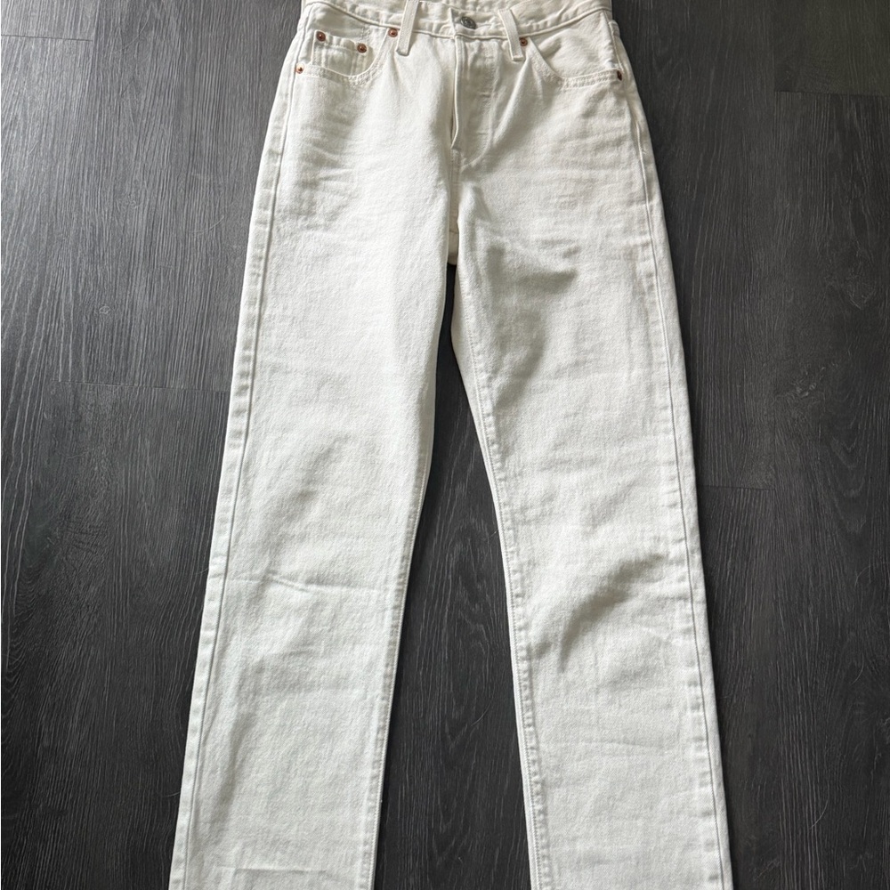 Levi's Women's Straight Leg Jeans - White